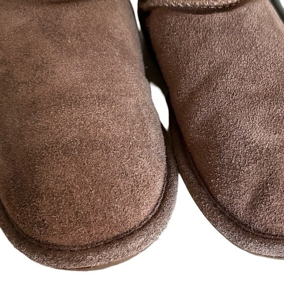 BearPaw Brown Cream Boots Women’s Size 6. - Picture 6 of 15